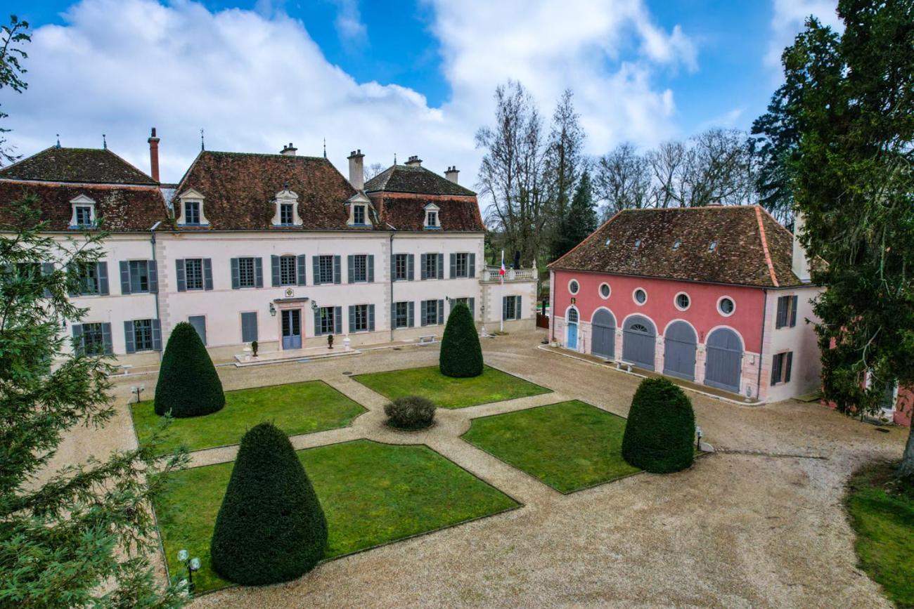 Chateau De Quincey Exterior photo